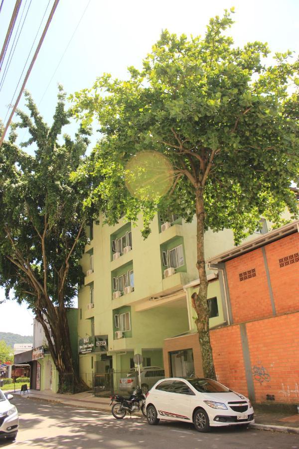 Novo Hotel Douglas Balneario Camboriu Exterior photo